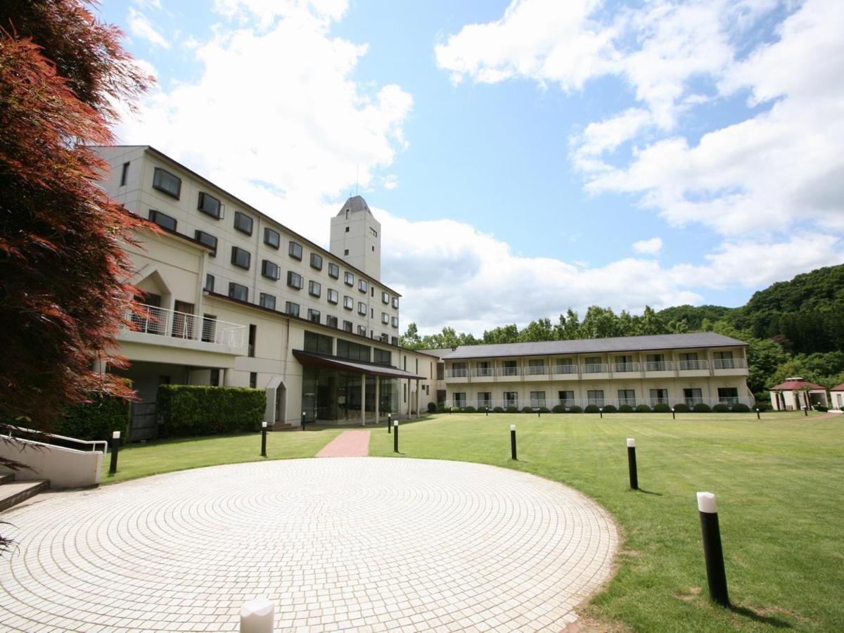 Akiu Resort Hotel Crescent Sendai Buitenkant foto