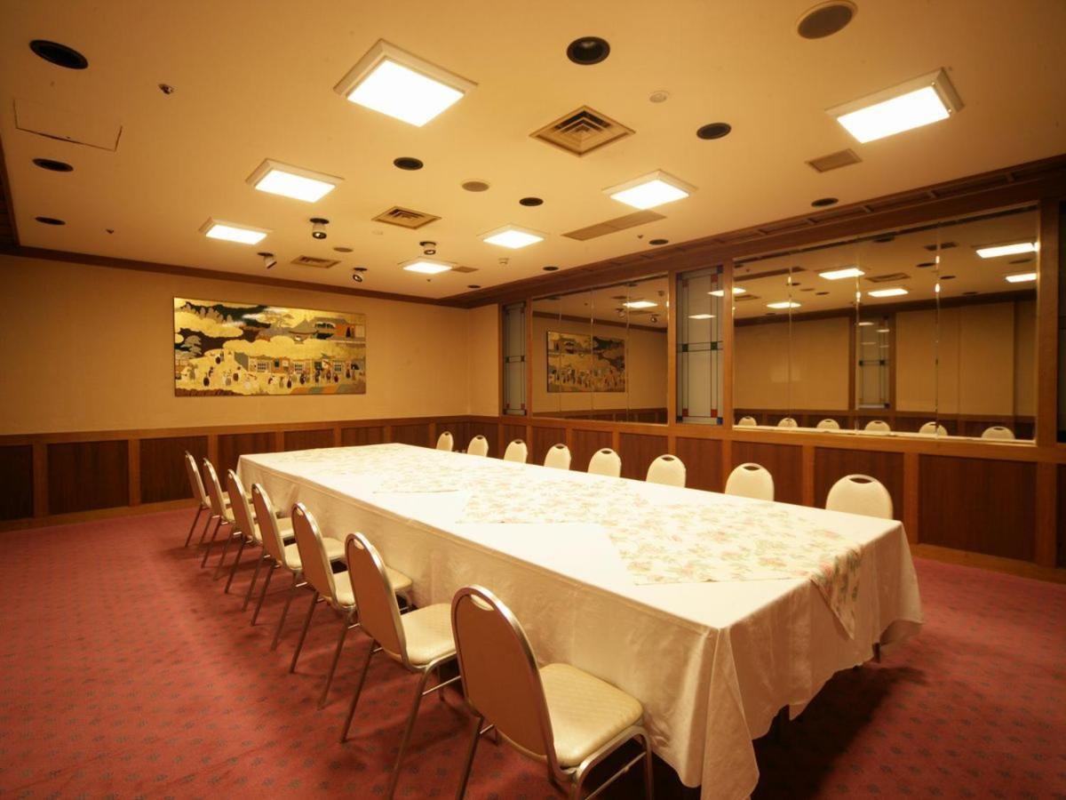Akiu Resort Hotel Crescent Sendai Buitenkant foto