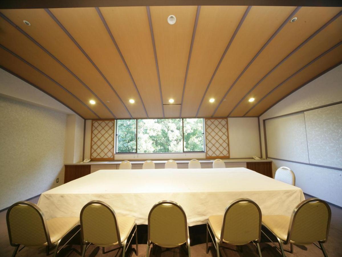 Akiu Resort Hotel Crescent Sendai Buitenkant foto