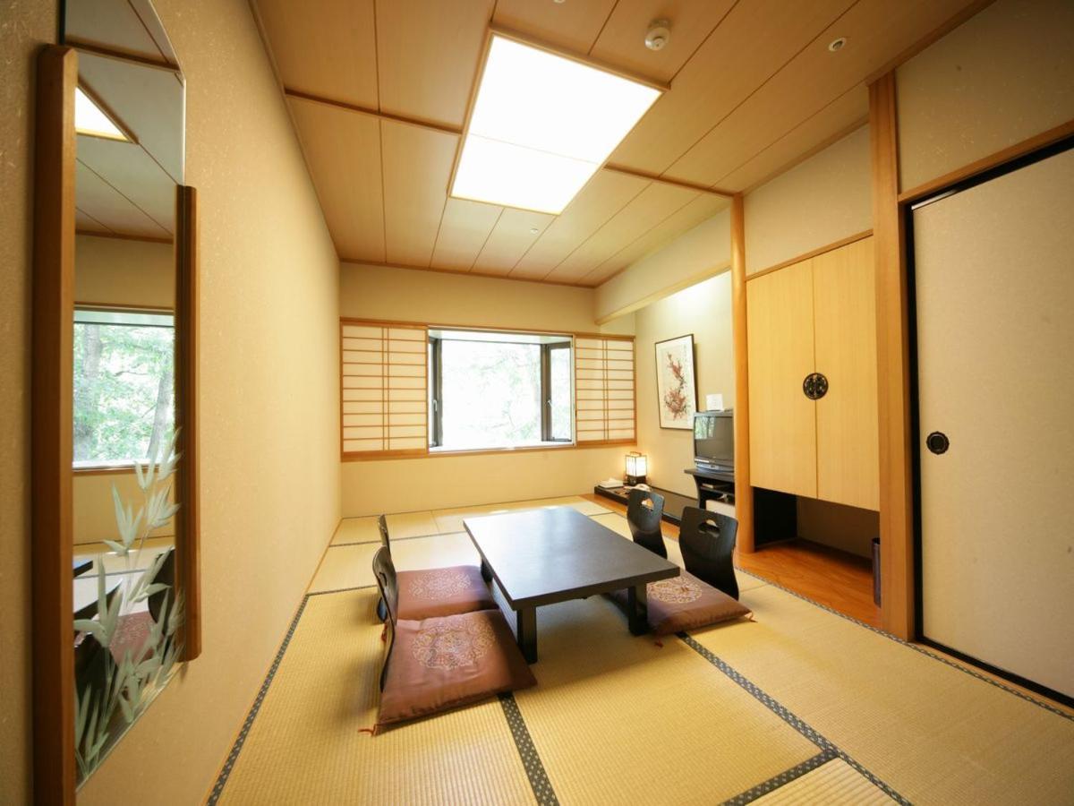 Akiu Resort Hotel Crescent Sendai Buitenkant foto