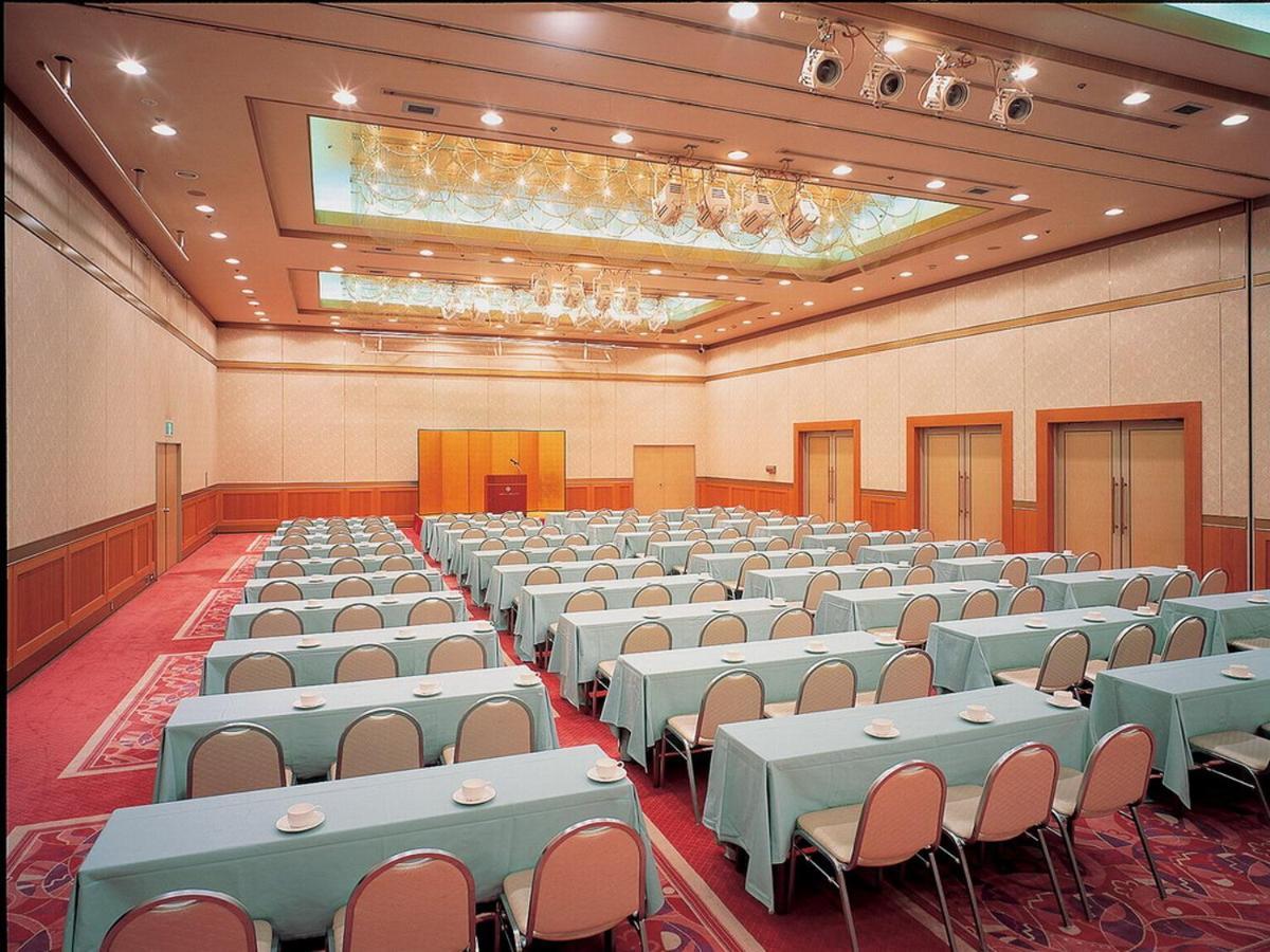 Akiu Resort Hotel Crescent Sendai Buitenkant foto